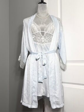 Vintage Linea Donatella Luxe Satin Bridal Robe + Slip Dress Set